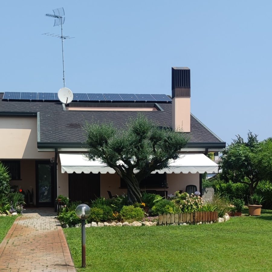 Renergy Group - Vendita e installazione di sistemi fotovoltaici